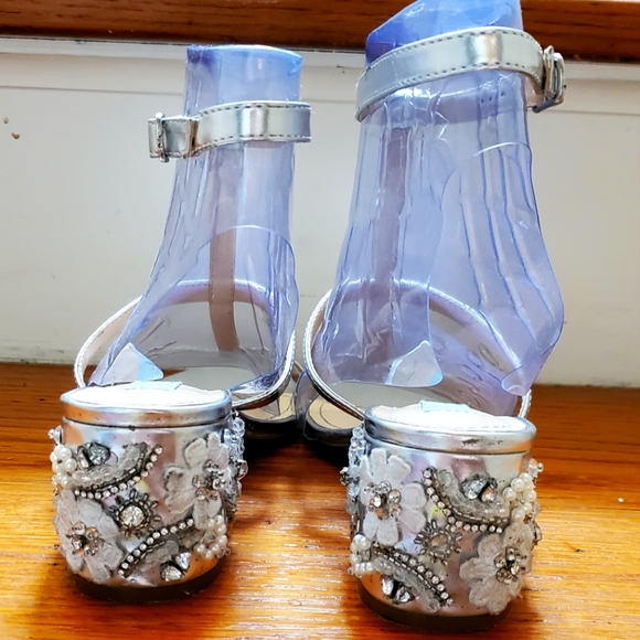 Blue by Betsey Johnson Lissa Sandals - Picture 3 of 6